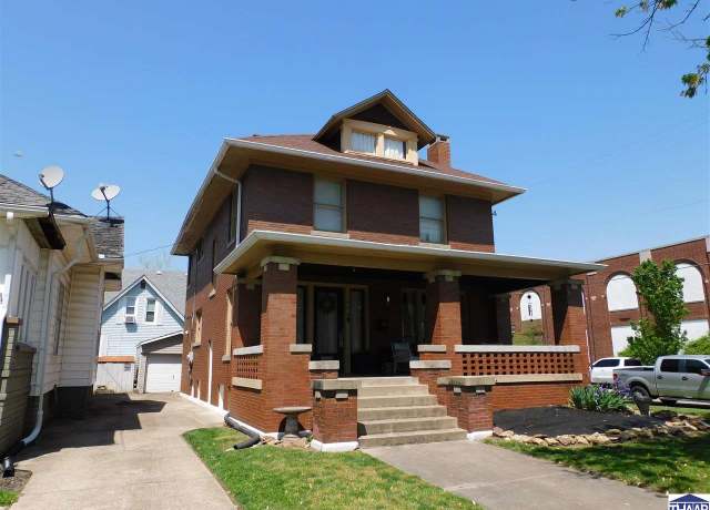 Property at 405 Blackman St, Clinton, IN 47842, 3 beds, 1.5 baths