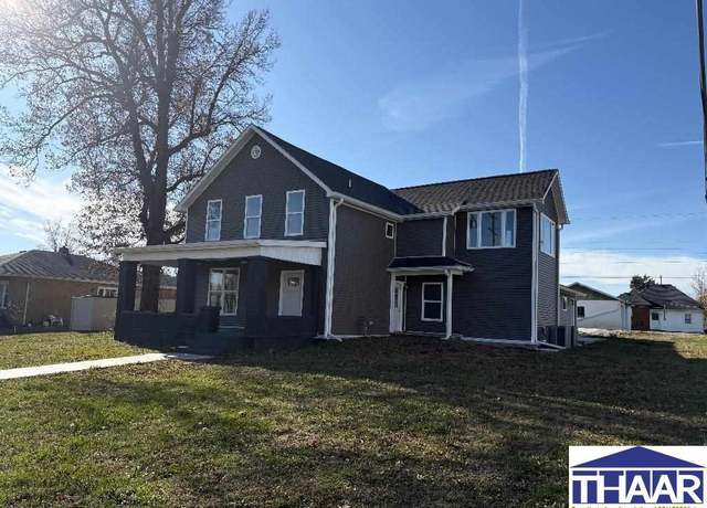 Property at 559 S Main St, Clinton, IN 47842, 4 beds, 2.5 baths