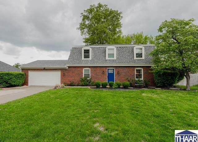 Property at 1042 E Curry Dr, Terre Haute, IN 47802, 4 beds, 2.5 baths