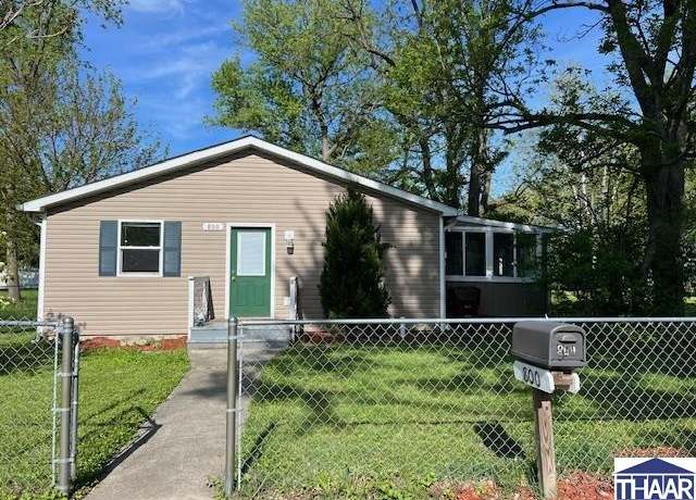 Property at 800 N Columbia St St, Brazil, IN 47834, 3 beds, 2 baths