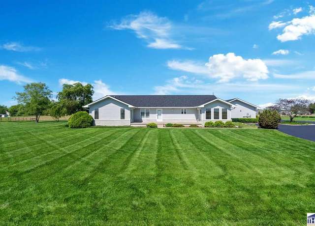 Property at 6347 N Co Rd 300 W, Brazil, IN 47834, 3 beds, 3 baths