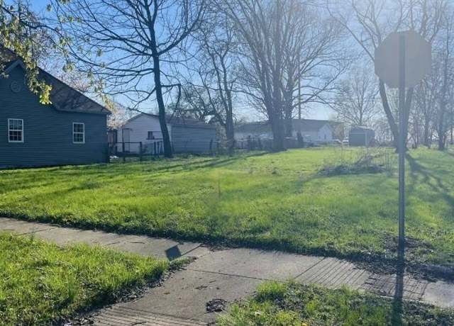 Property at 2301 Arleth St, Terre Haute, IN 47802