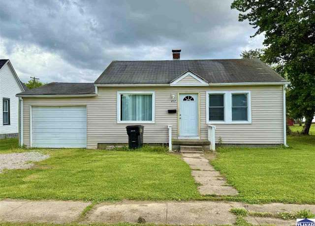 Property at 217 W Broadway St, Shelburn, IN 47879, 2 beds, 1 bath