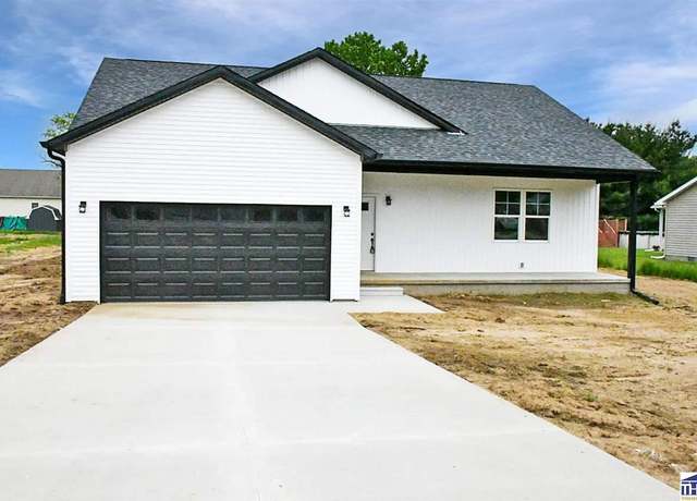 Property at 1162 W Ewing St, Clinton, IN 47842, 3 beds, 2 baths