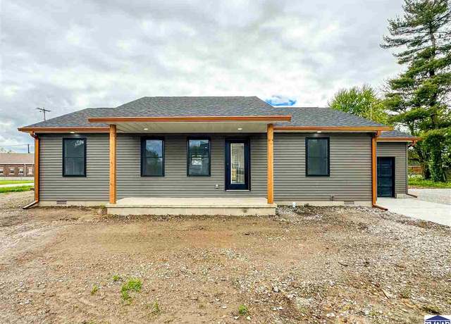 Property at 504 Cyrus St, Farmerburg, IN 47850, 3 beds, 2 baths