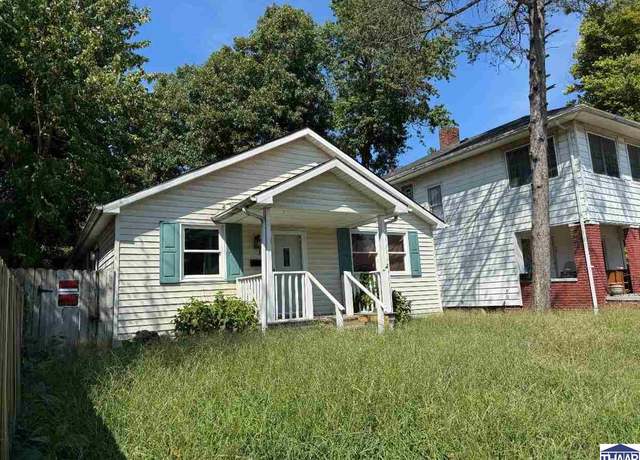 Property at 14 N 37th St, Terre Haute, IN 47803, 3 beds, 2 baths