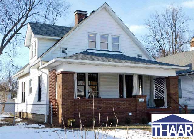 Property at 1321 S 9th St, Terre Haute, IN 47802, 3 beds, 1 bath