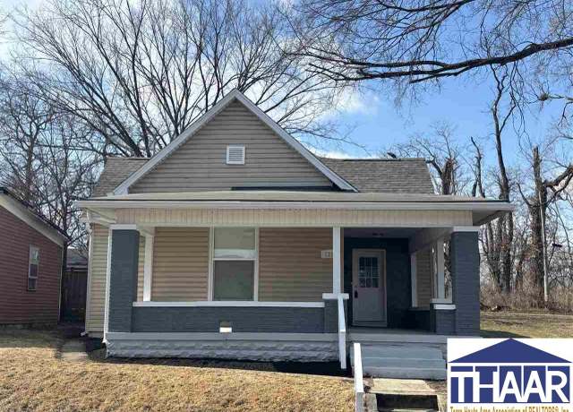 Property at 1319 S 16th St, Terre Haute, IN 47802, 3 beds, 2 baths