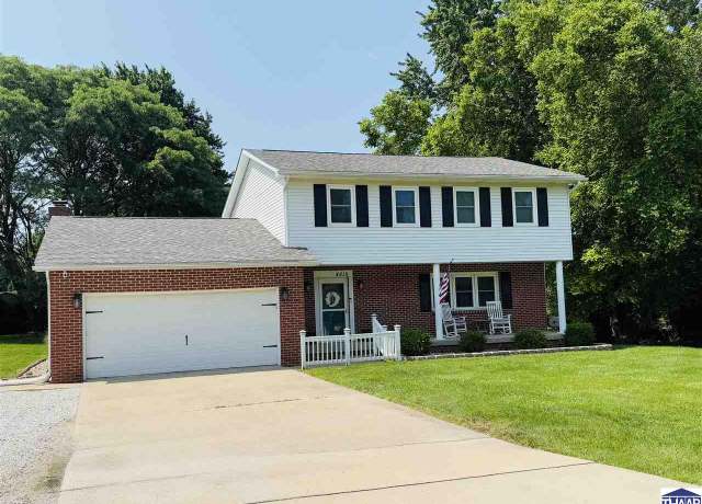 Property at 4815 Brentwood Dr, Terre Haute, IN 47805, 4 beds, 2.5 baths