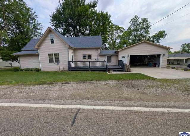 Property at 317 Washington St, Clay City, IN 47841, 4 beds, 2.5 baths