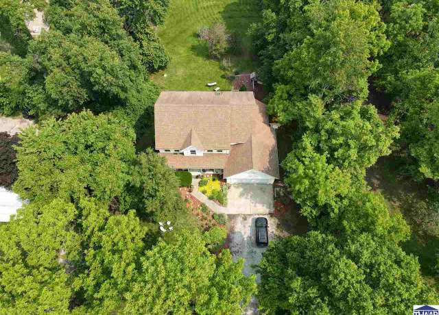 Property at 5650 E Rosehill Ave, Terre Haute, IN 47805, 5 beds, 4 baths