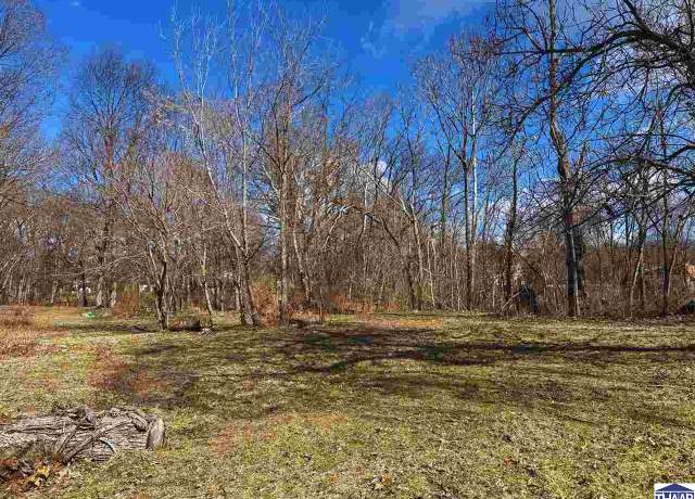 Property at 1038 Angle Rd, West Terre Haute, IN 47885