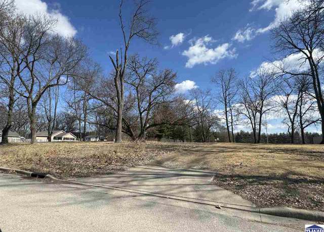 Property at 1521 N 30th St, Terre Haute, IN 47803