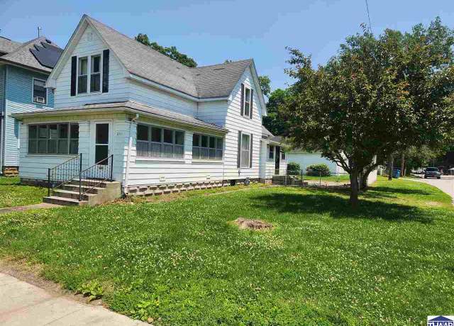 Property at 201 N Fruitridge Ave, Terre Haute, IN 47803, 3 beds, 1 bath