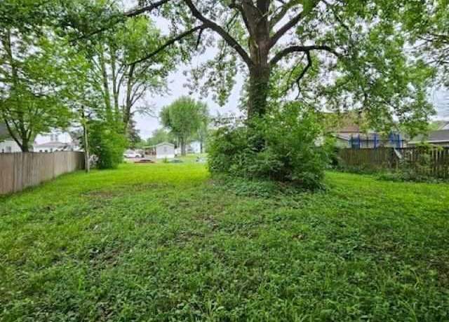 Property at 725 E Washington St, Sullivan, IN 47882