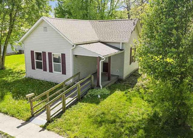 Property at 322 N Desart St, Brazil, IN 47835, 3 beds, 1 bath