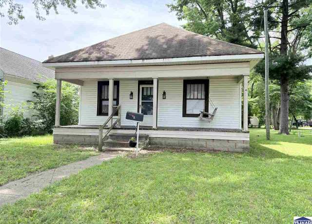 Property at 2414 Garfeild Ave, Terre Haute, IN 47804, 3 beds, 1 bath