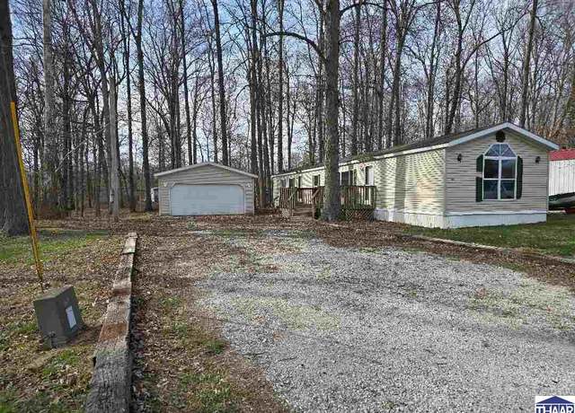 Property at 157 Lazy River Rd, Cloverdale, IN 46120, 2 beds, 2 baths