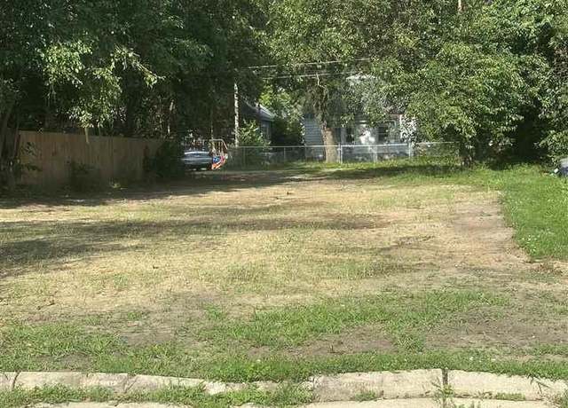 Property at 1817 N 12th St, Terre Haute, IN 47804