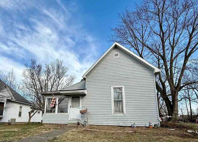 Property at 515 S Court St, Sullivan, IN 47882, 2 beds, 1 bath