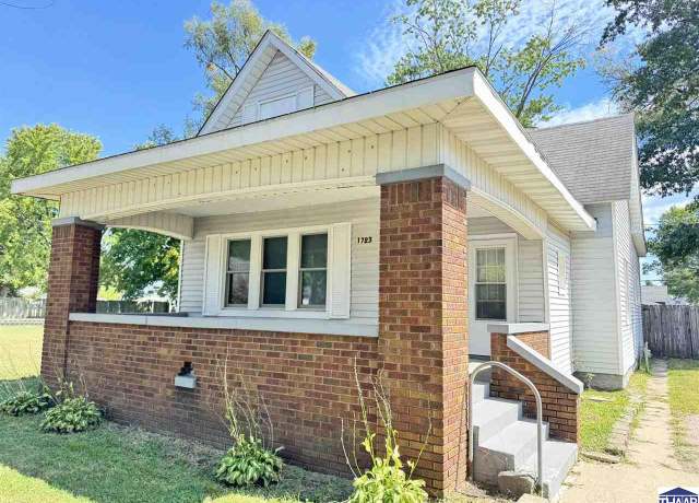 Property at 1723 N 9th St, Terre Haute, IN 47804, 2 beds, 1 bath