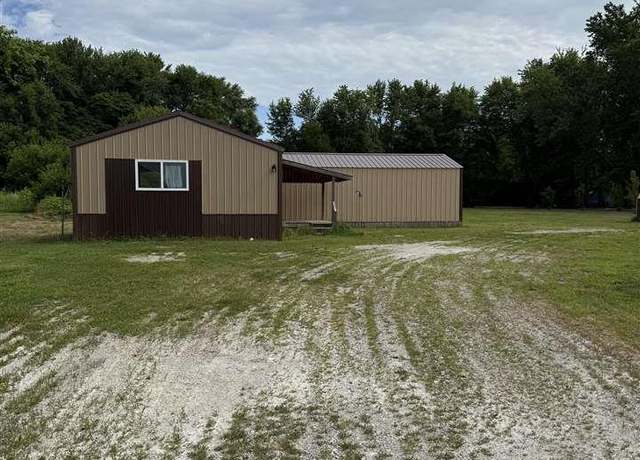 Property at 74 W CR 650 N, Shelburn, IN 47879, 1 bed, 1 bath