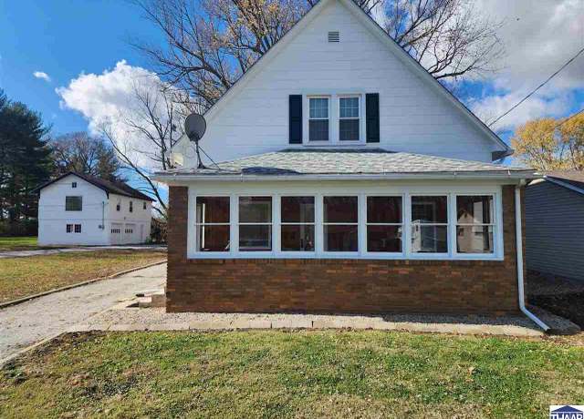 Property at 56 N Soules Ave, Terre Haute, IN 47803, 4 beds, 2.5 baths