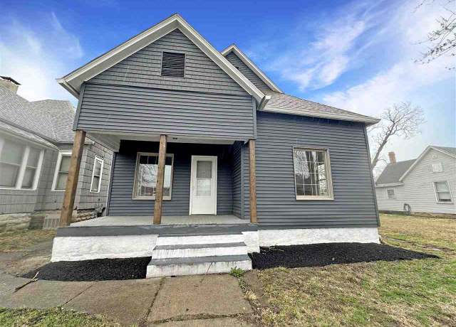 Property at 40 S 18th St, Terre Haute, IN 47807, 4 beds, 2 baths