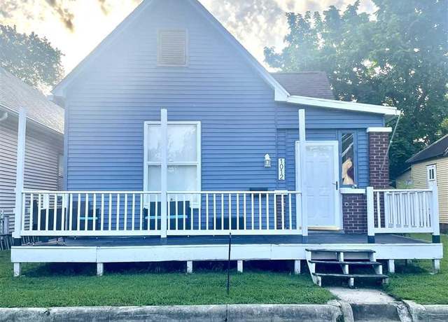 Property at 1012 S 9th St, Terre Haute, IN 47802, 3 beds, 1 bath