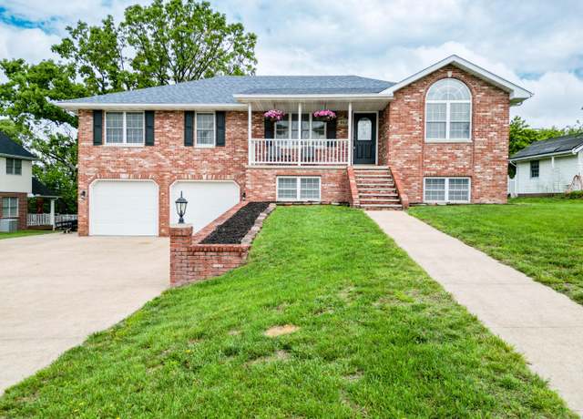 Property at 912 Topaz Ct, Jefferson City, MO 65109, 5 beds, 3 baths