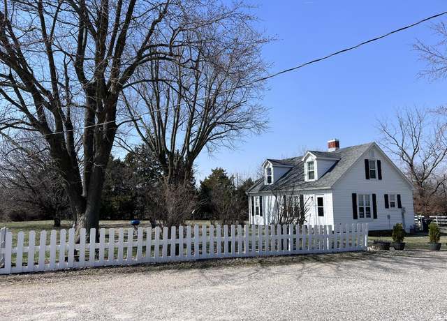 Property at 109 A Bartley Ln, Fulton, MO 65251, 3 beds, 1 bath