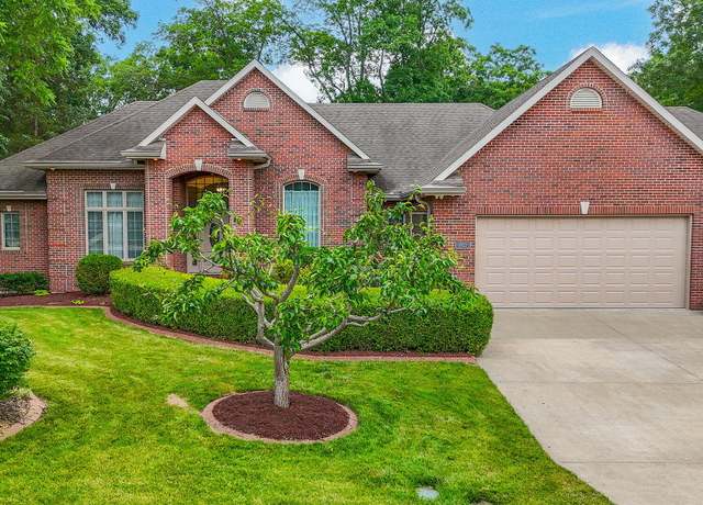 Property at 203 Foxwood Ct, Columbia, MO 65203, 5 beds, 4.5 baths