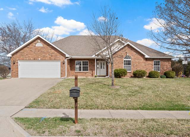 Property at 5803 Kelsey Dr, Columbia, MO 65202, 3 beds, 2 baths
