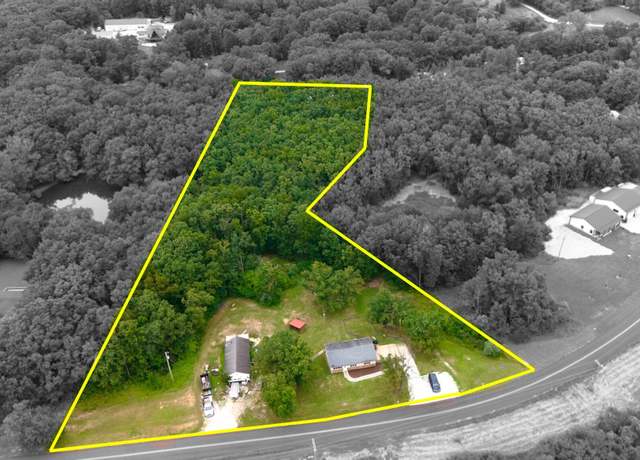 Property at 2707 E Calvert Hill Rd, Columbia, MO 65202, 2 beds, 1 bath