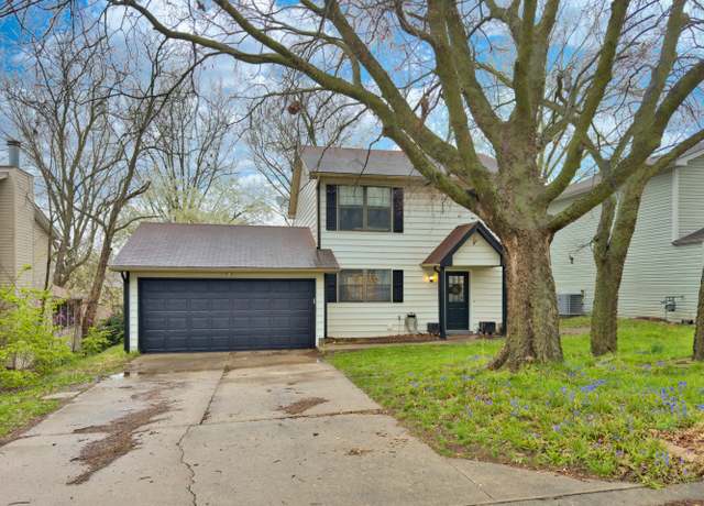 Property at 4307 W Brookview Ter, Columbia, MO 65203, 3 beds, 2.5 baths