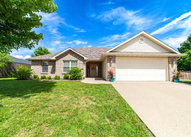 Property at 3902 Ladue Ct, Columbia, MO 65202, 3 beds, 2 baths