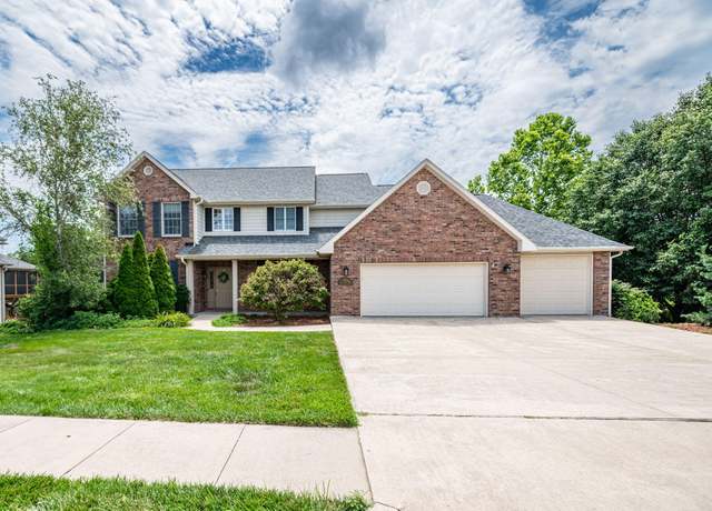 Property at 5706 Thornbrook Pkwy, Columbia, MO 65203, 5 beds, 3.5 baths