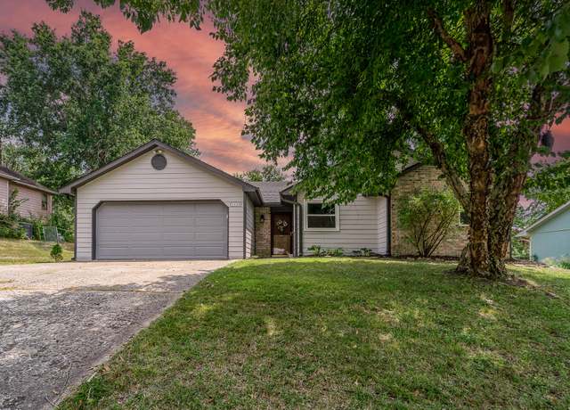 Property at 5406 Arrowwood Dr, Columbia, MO 65202, 3 beds, 2 baths