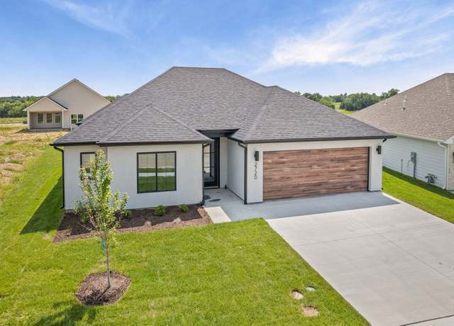 Property at 2720 Misty Flower Dr, Columbia, MO 65203, 3 beds, 2 baths