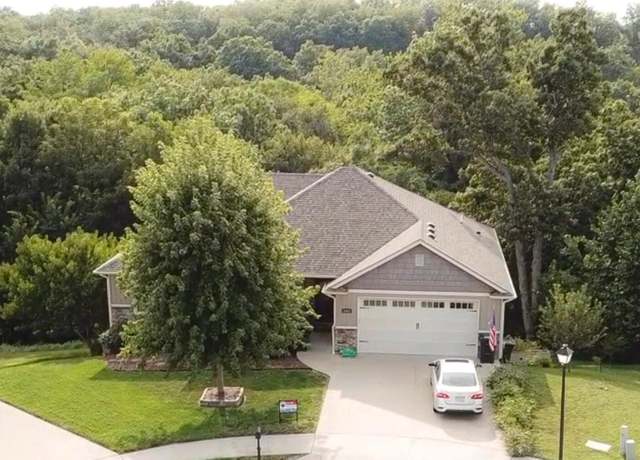 Property at 2001 Orrine Ct, Columbia, MO 65201, 4 beds, 3 baths