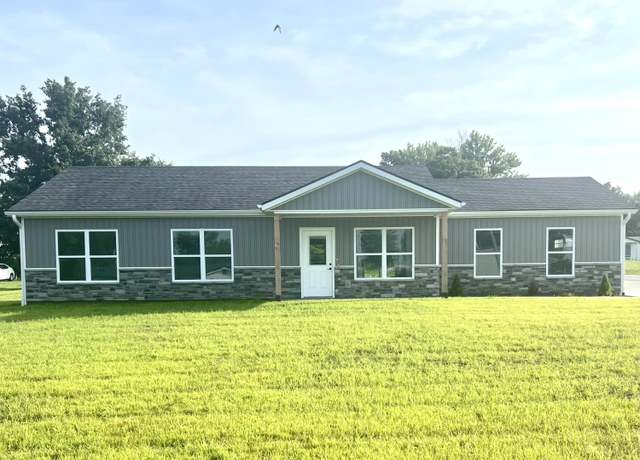 Property at 61 E Drane St, Harrisburg, MO 65256, 3 beds, 2 baths