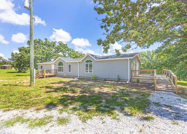 Property at 1271 County Rd #2445, Huntsville, MO 65259, 4 beds, 2 baths