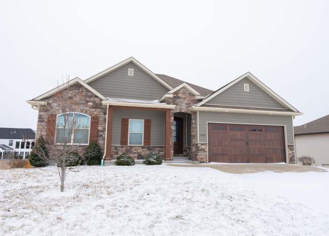 Property at 5860 Charlotte Dr, Ashland, MO 65010, 4 beds, 3 baths