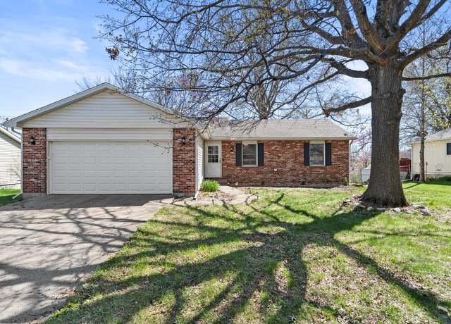 Property at 4812 Orchard Ln, Columbia, MO 65202, 3 beds, 2 baths
