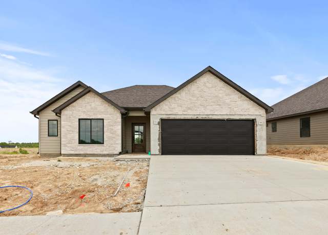 Property at 5304 Makana Ln, Columbia, MO 65203, 3 beds, 2 baths