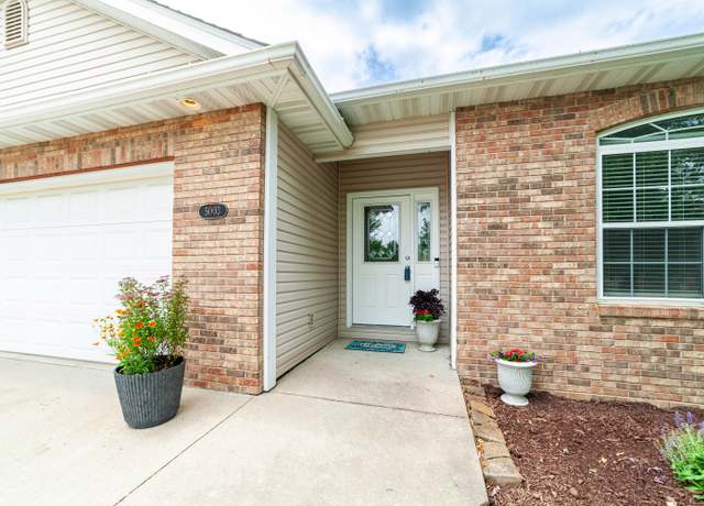 Property at 5003 Chesapeake Ln, Columbia, MO 65202, 4 beds, 3 baths