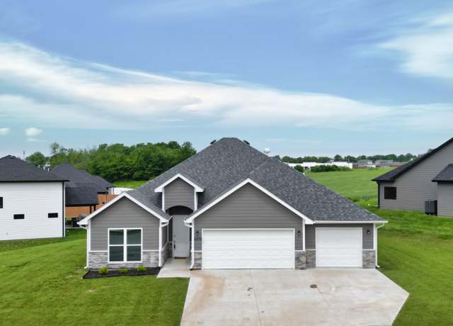Property at 6575 Gateway Arch Way, Ashland, MO 65010, 3 beds, 2.5 baths