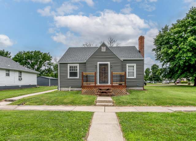 Property at 1321 N Olive St, Mexico, MO 65265, 3 beds, 1.5 baths