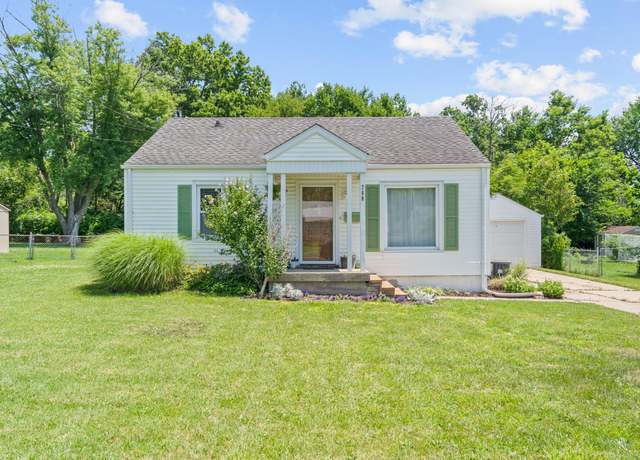 Property at 708 Clayton St, Columbia, MO 65203, 3 beds, 1 bath