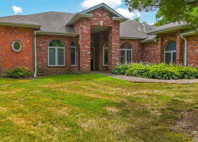 Property at 7310 E Hwy HH, Columbia, MO 65240, 3 beds, 2.5 baths